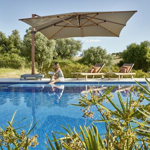 offset patio umbrella / commercial / acrylic fabric / aluminum