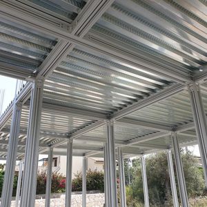metallic structure for industrial buildings