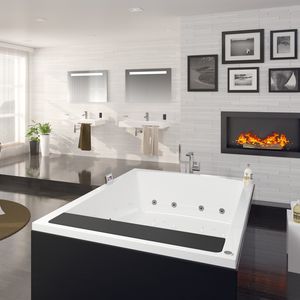 free-standing bathtub