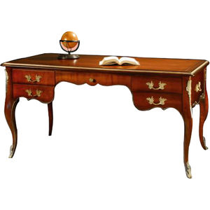 wooden desk / Louis XIV