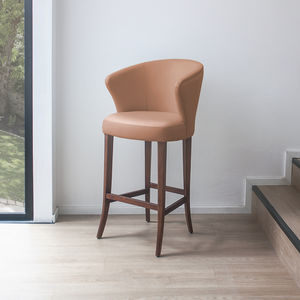 traditional bar chair