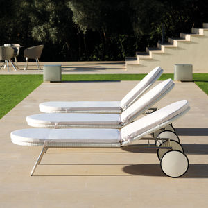 contemporary sun lounger / contract / for hotel