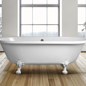 oval bathtub