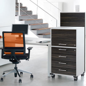 laminate office unit