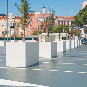 high-performance concrete planter