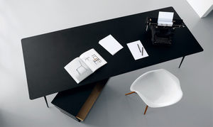 free-standing desk 1