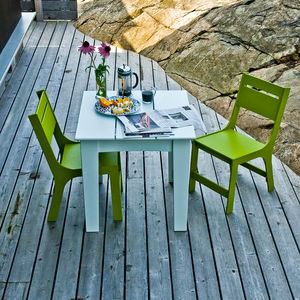 contemporary dining chair