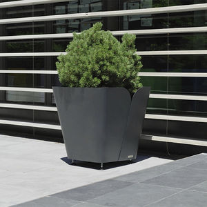 COR-TEN® steel planter