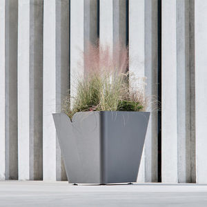 COR-TEN® steel planter