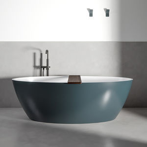oval bathtub 1