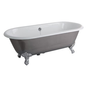 oval bathtub