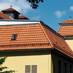 pantile / clay / red / brown