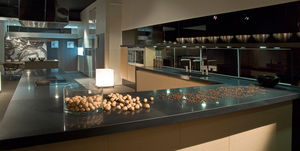 quartz composite countertop