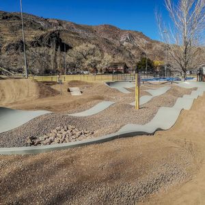 skatepark pumptrack