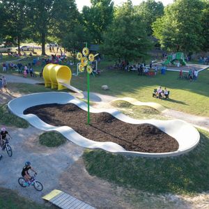 skatepark pumptrack