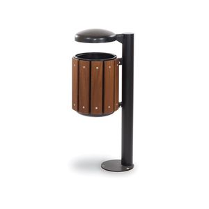 public trash can / metal / wooden