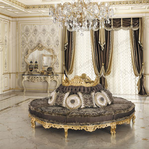 round sofa 1