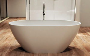 oval bathtub
