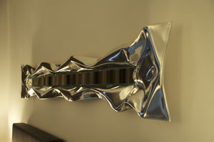 wall-mounted mirror 1