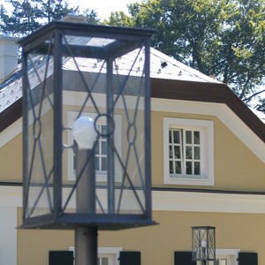 garden lamppost / traditional / metal / LED