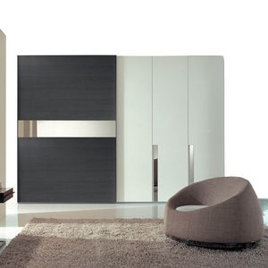 contemporary wardrobe / lacquered wood / sliding door
