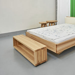 contemporary bed bench