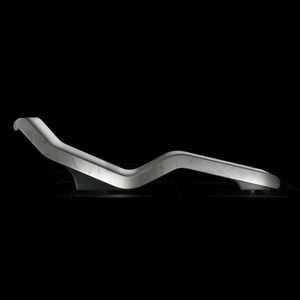 minimalist design chaise longue