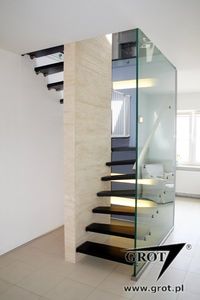 half-turn staircase / metal frame / wooden steps / without risers