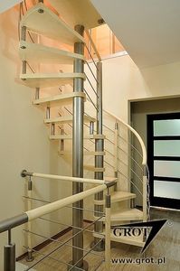 spiral staircase / metal frame / wooden steps / without risers