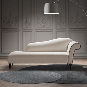 traditional daybed / fabric / indoor / contract