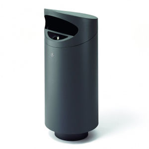 public trash can