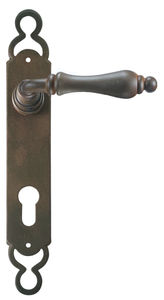 door handle / iron / traditional