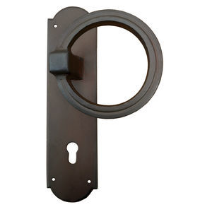 door knocker