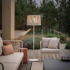 floor-standing lamp 1