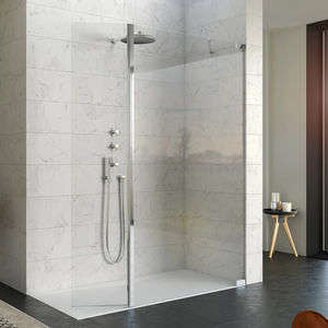 pivoting shower screen