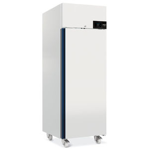 refrigerated cabinet 1