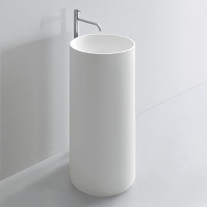 free-standing washbasin 1