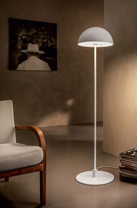 floor-standing lamp 1