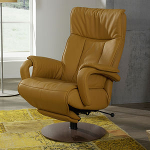 traditional armchair / fabric / leather / wooden