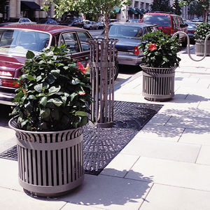 steel planter 1