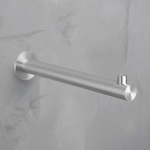 wall-mounted coat hanger rack 1