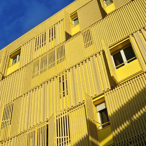 strip cladding / composite / textured