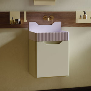 wall-mounted washbasin