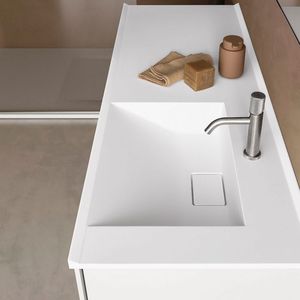 built-in washbasin