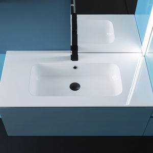 console washbasin 1