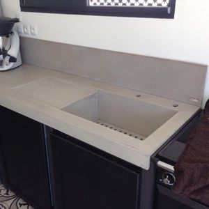 Ductal® UHP concrete countertop
