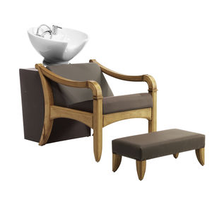 shampoo chair with footrest