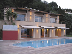 box awning
