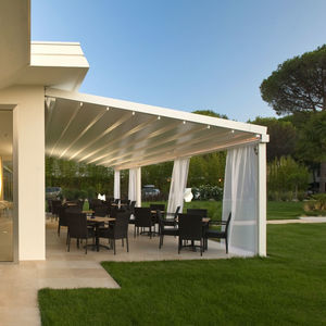 wall-mounted pergola