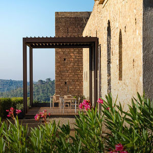 wall-mounted pergola